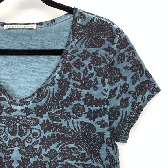 SOLD Peruvian Connection Short Sleeve V-Neck T-Shirt Womens Size M Blue Black - Picture 4 of 7